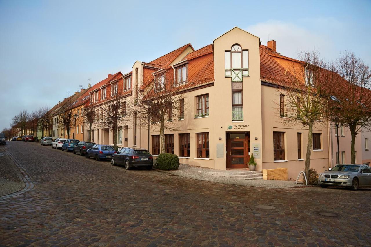Hotel Garni "Zum Eichwerder" Templin Exterior photo