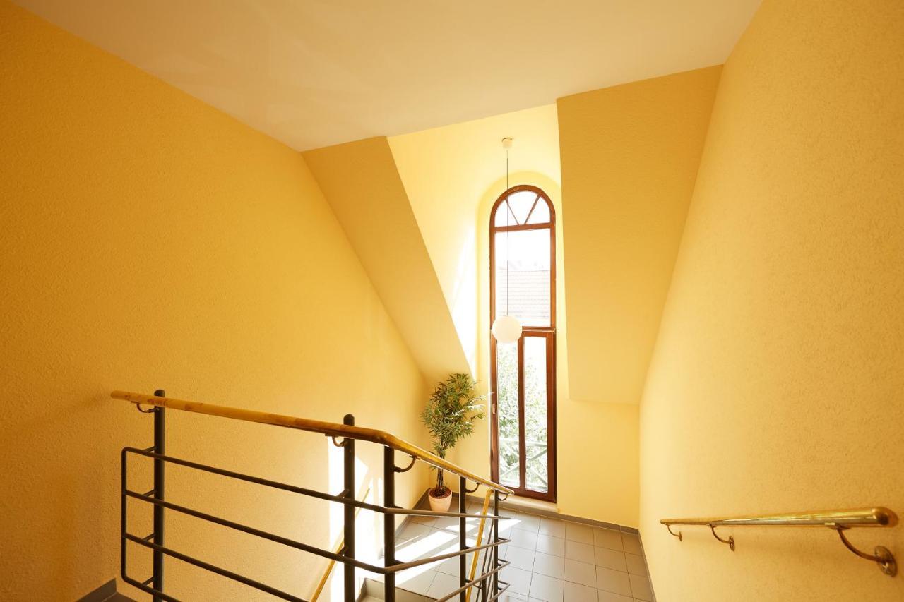 Hotel Garni "Zum Eichwerder" Templin Exterior photo